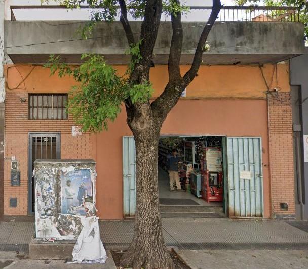 Terreno · 220m²