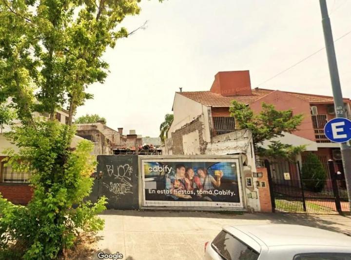 Terreno · 208m²
