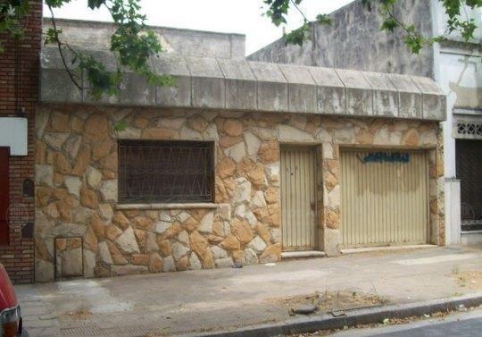 Terreno · 690m²