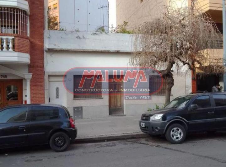 Terreno · 2140m²