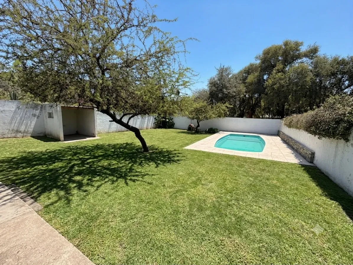 Espectacular casa con pileta en el Talar de Mendiolaza!!