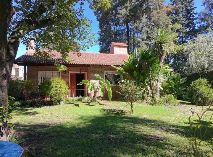 Terreno · 1890m² · 4 Ambientes