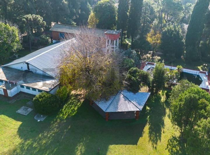 Terreno · 11350m² · 24 Ambientes