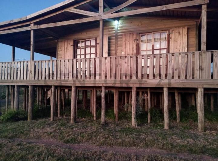 Terreno · 1m² · 9 Ambientes