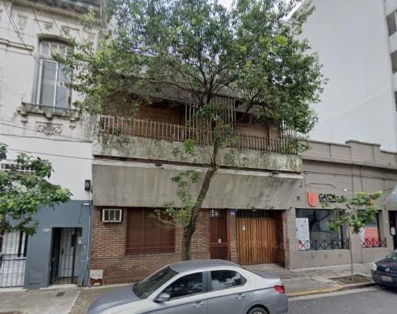 Terreno · 211m² · 4 Dormitorios · 1 Cochera