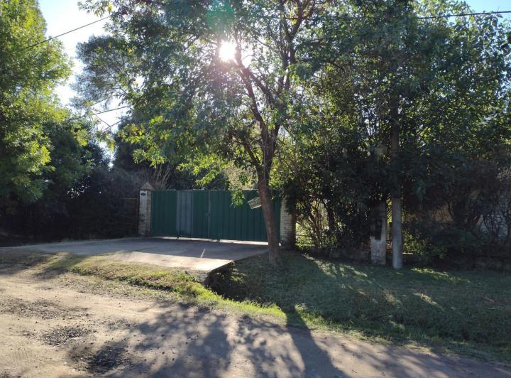 Terreno · 3000m² · 4 Ambientes · 2 Cocheras