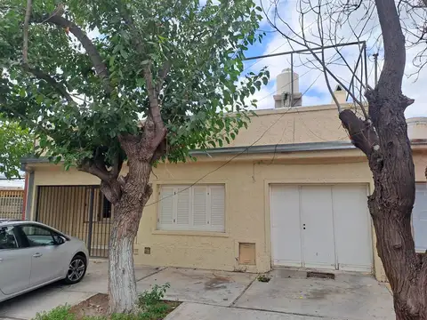 Casa en Venta en Villa Hipodromo, Godoy Cruz
