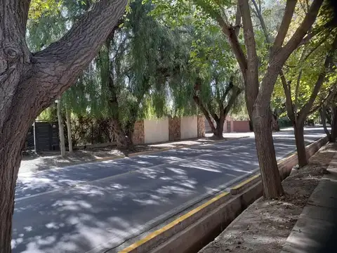Terreno en Venta en Villa Nueva de Guaymallen, Guaymallén