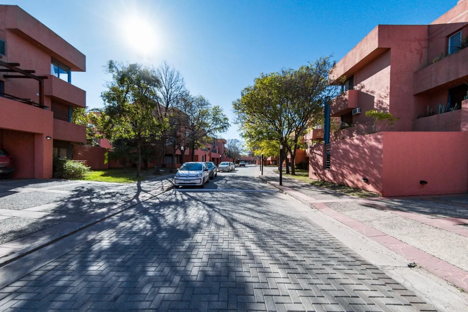 Depto 2 dorm en complejo cerrado La Huertilla
