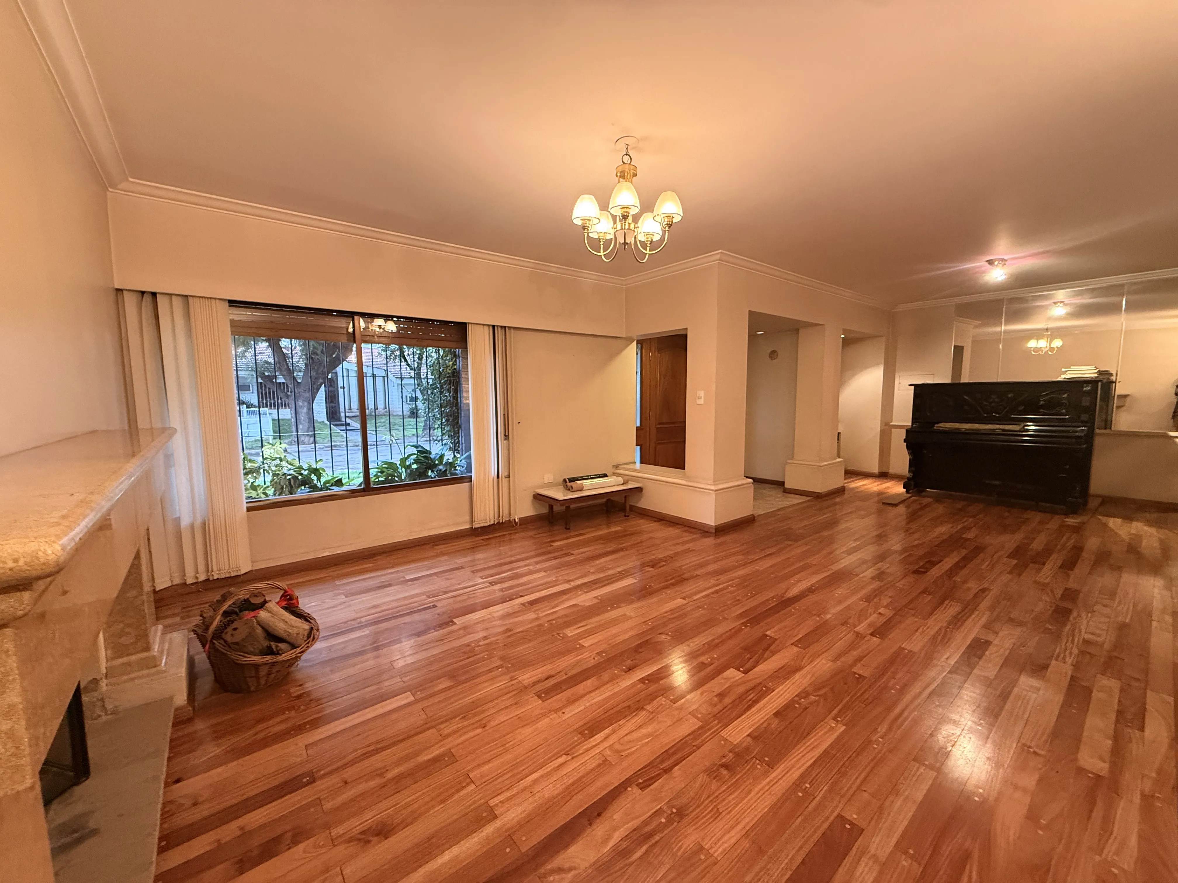 Hermosa casa de 300m2 en la zona más tranquila de Jardín Espinosa