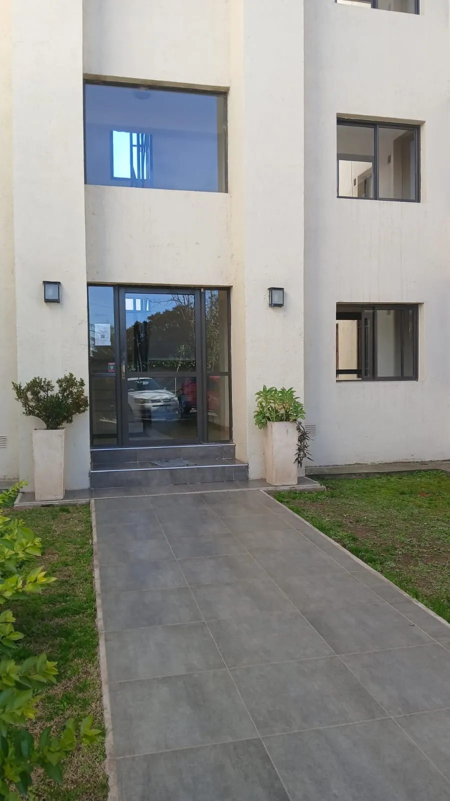 Barrio QUEBRADA DE LAS ROSAS! HOUSING CON SEGURIDAD A MTS. AV COLON. MUY LUMINOSO.1 DORM con HERMOSO BALCON, CALEFACTOR.