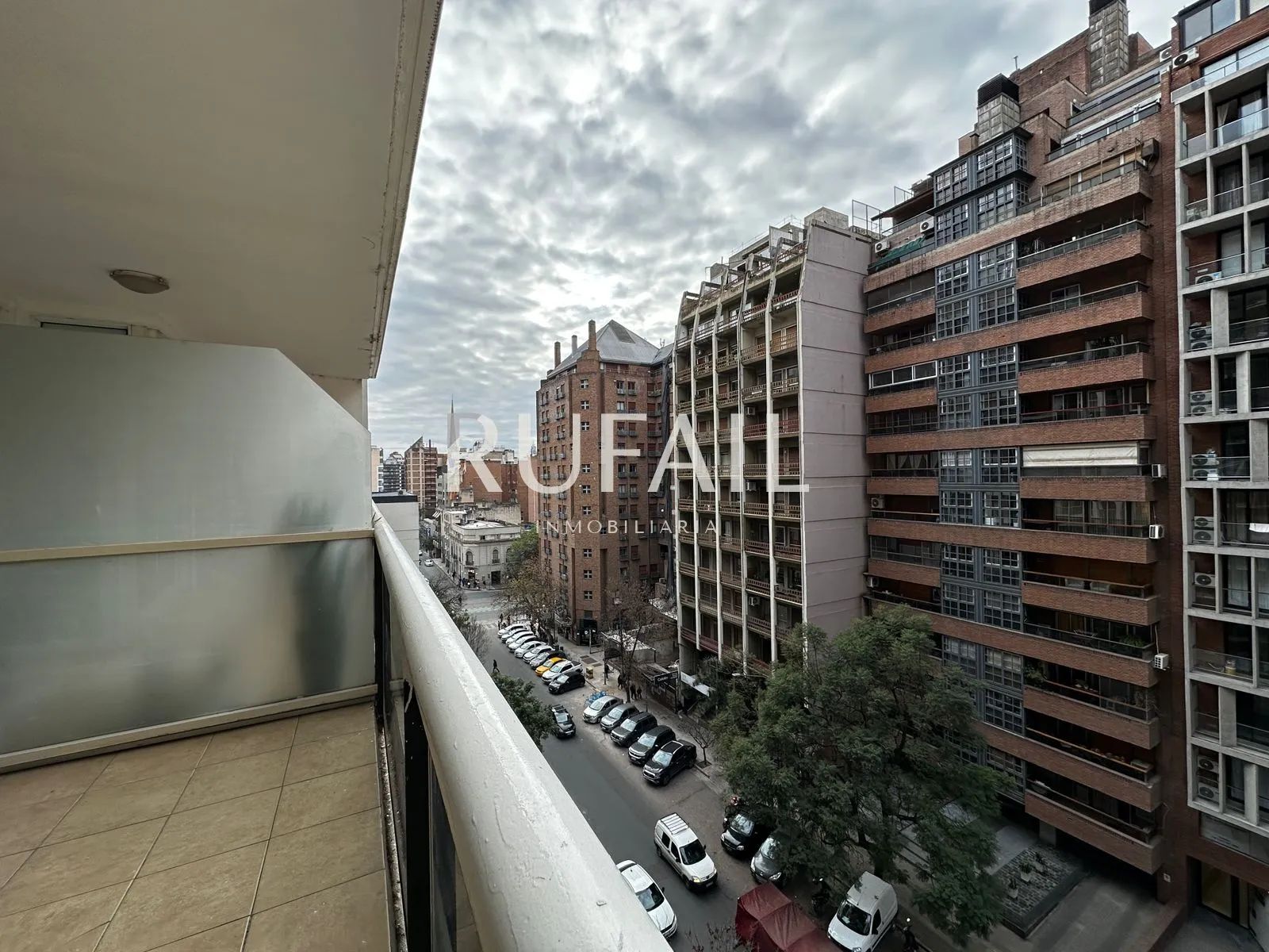 B° NVA CBA . OBISPO ORO N 374 . 1 DORM. BALCON . PISO ALTO