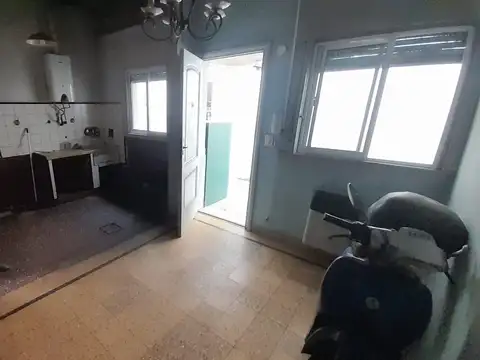 Galpón en Alquiler en Mataderos, CABA