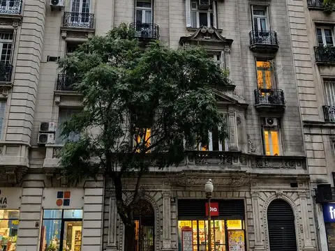 Oficina en Venta en Recoleta, CABA