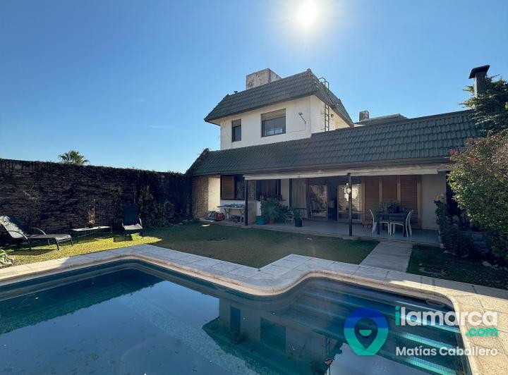 Casa · 535m² · 5 Dormitorios