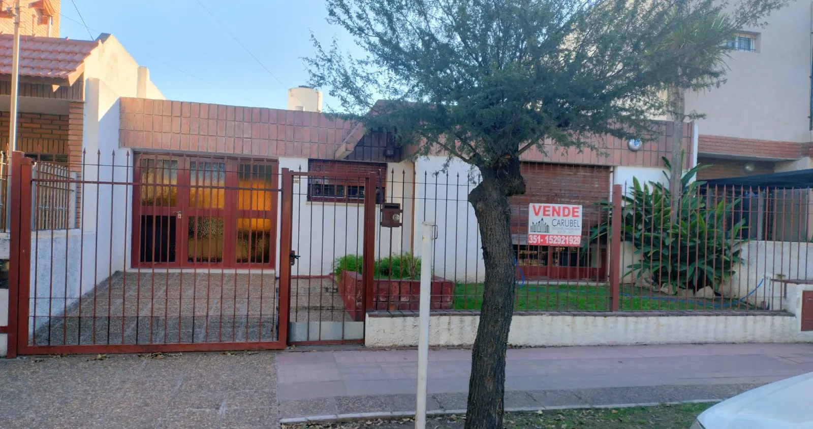 B° Ayacucho excelente ubicacion Casa tres Dormitorios