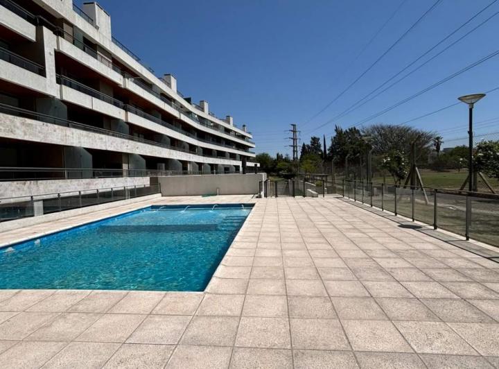 Departamento · 120m² · 5 Ambientes · 1 Cochera
