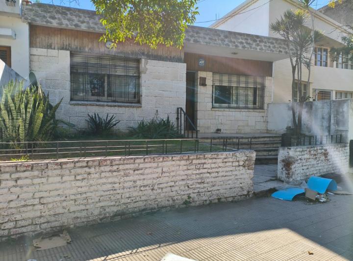 Casa · 83m² · 3 Ambientes