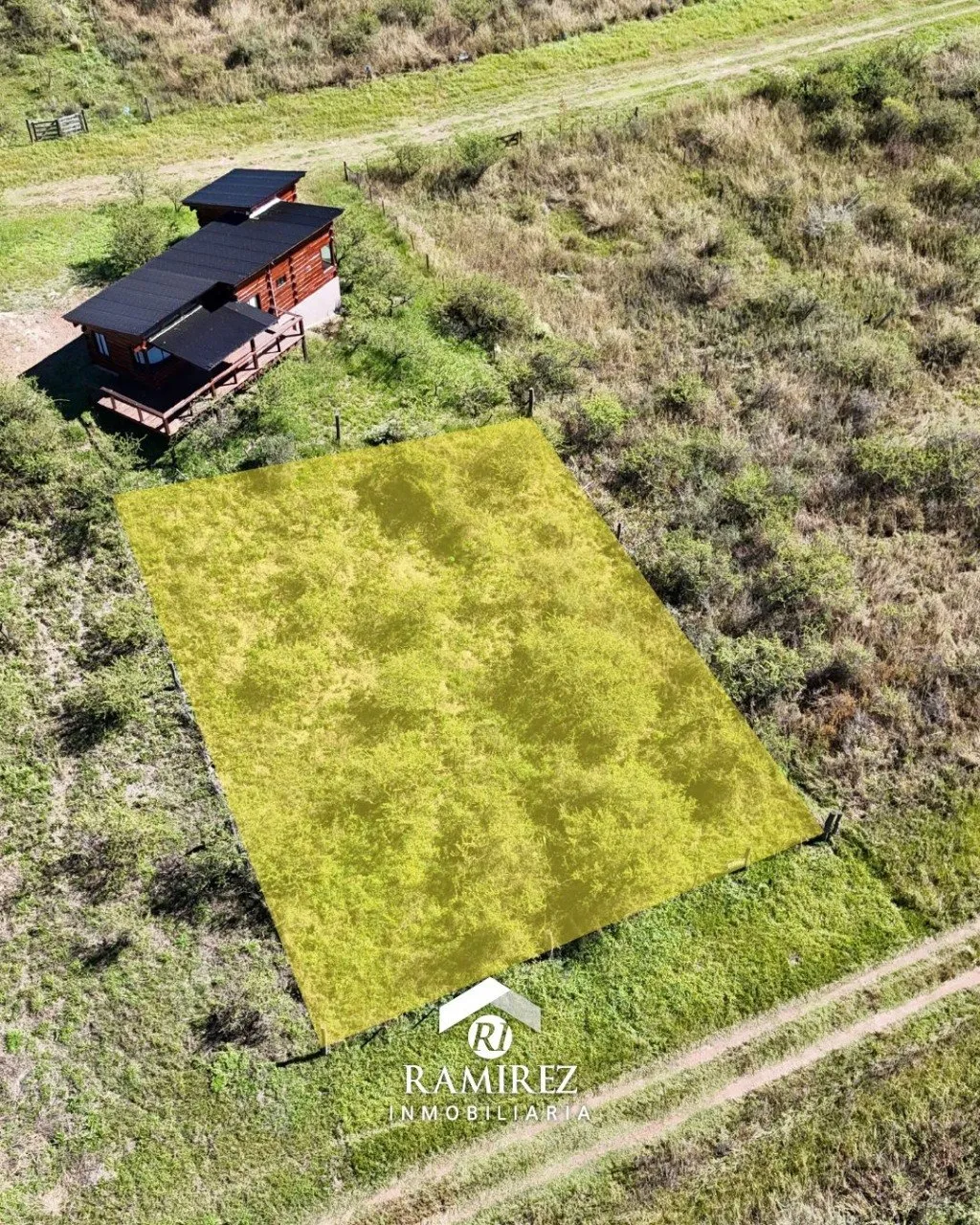 LOTE EN VENTA – Villa Rumipal / CALAMUCHITA (LT102)