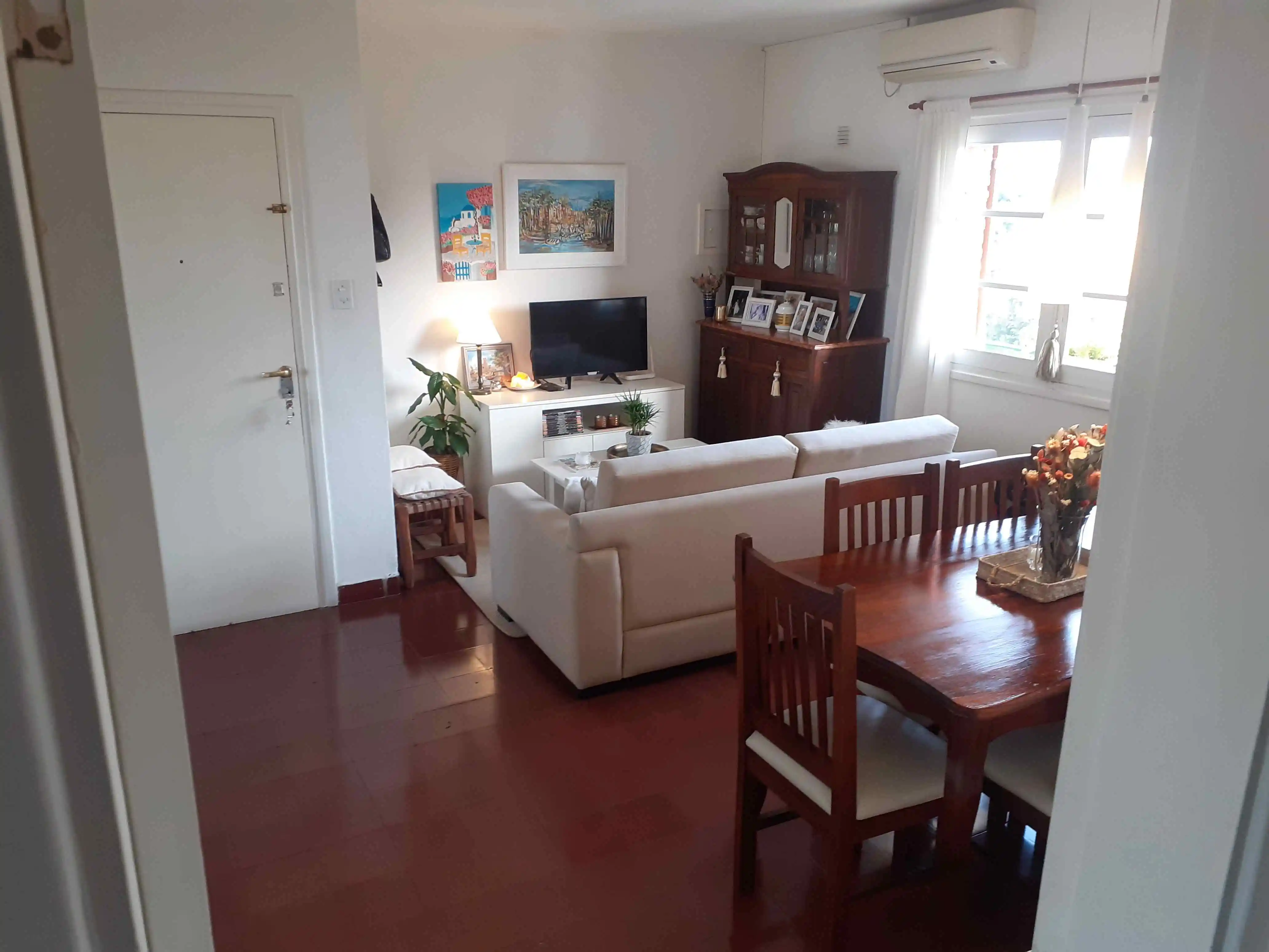 Dpto 2 dormitorios balcón cochera Pje Argerich 532
