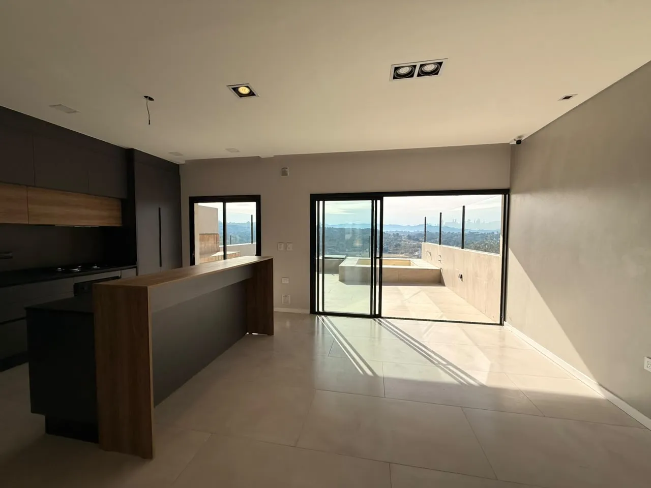 Venta: Departamento Duplex - 3 Dormitorios - Jacuzzi, Cochera Y Caldera Dual - Villa Del Lago - Carlos Paz