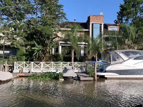 Casa en Venta en Countries y Barrios Cerrados en Tigre, Partido de Tigre