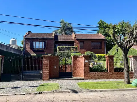 Casa en Venta en Castelar Norte, Castelar