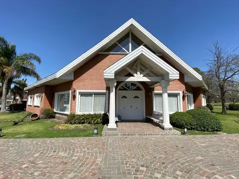 Casa en Venta en Countries y Barrios Cerrados en Virrey del Pino, Partido de La Matanza