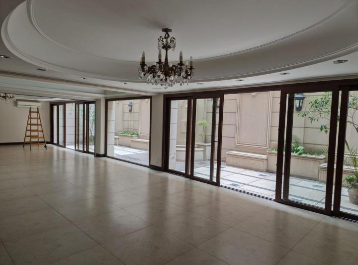 Local comercial · 120m² · 2 Ambientes
