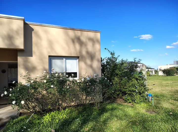 Casa · 134m² · 2 Dormitorios