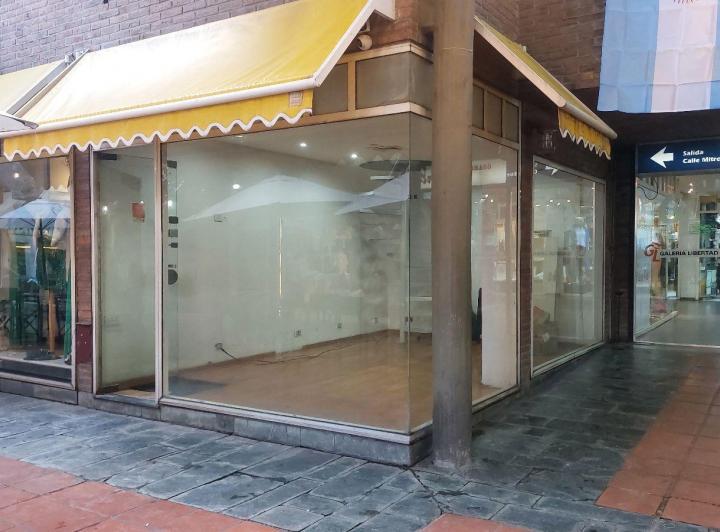 Local comercial · 52m² · 3 Ambientes