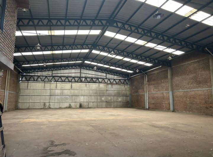 Bodega-Galpón · 800m²
