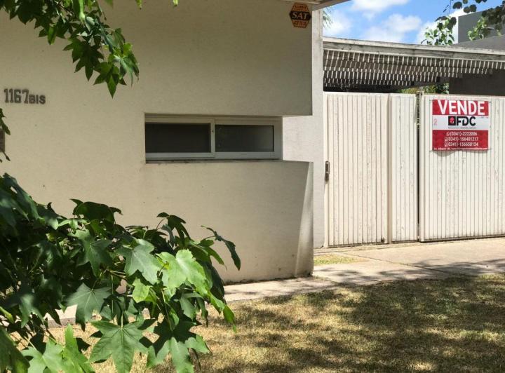 Casa · 97m² · 3 Ambientes · 1 Cochera