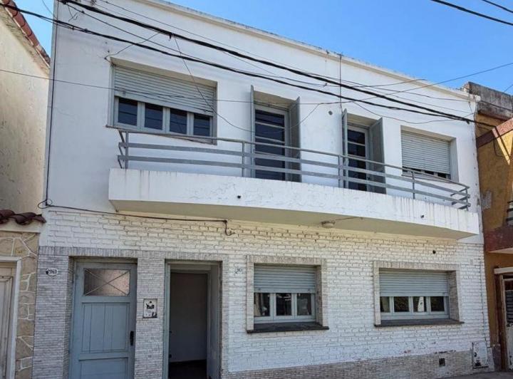Casa · 129m² · 12 Ambientes
