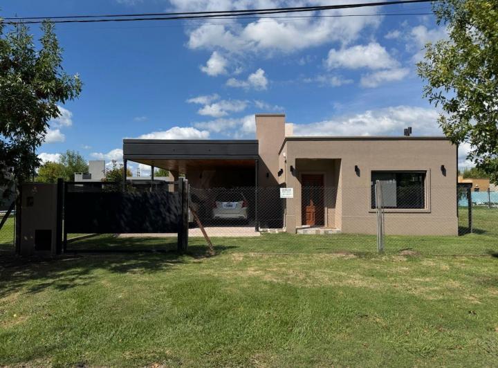 Casa · 90m² · 1 Ambiente