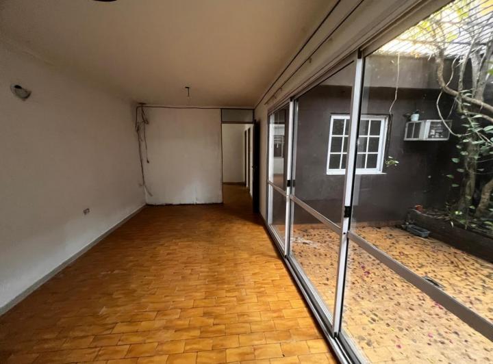 Casa · 86m² · 6 Ambientes