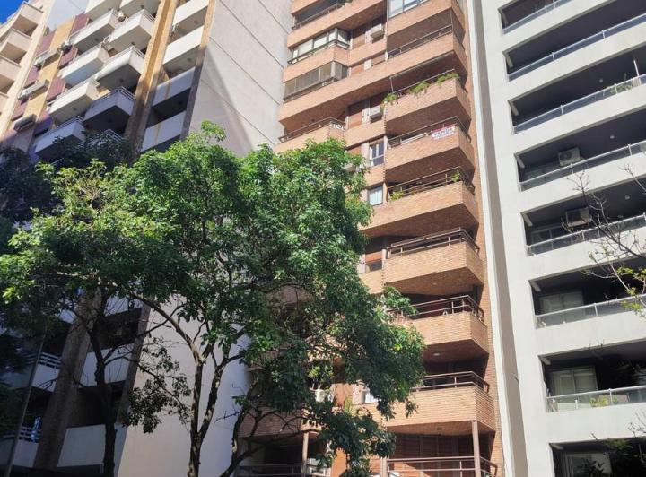 Departamento · 90m² · 2 Dormitorios · 1 Cochera