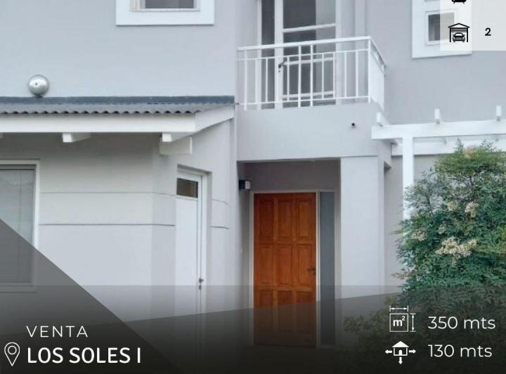 Casa · 130m² · 2 Ambientes · 2 Cocheras