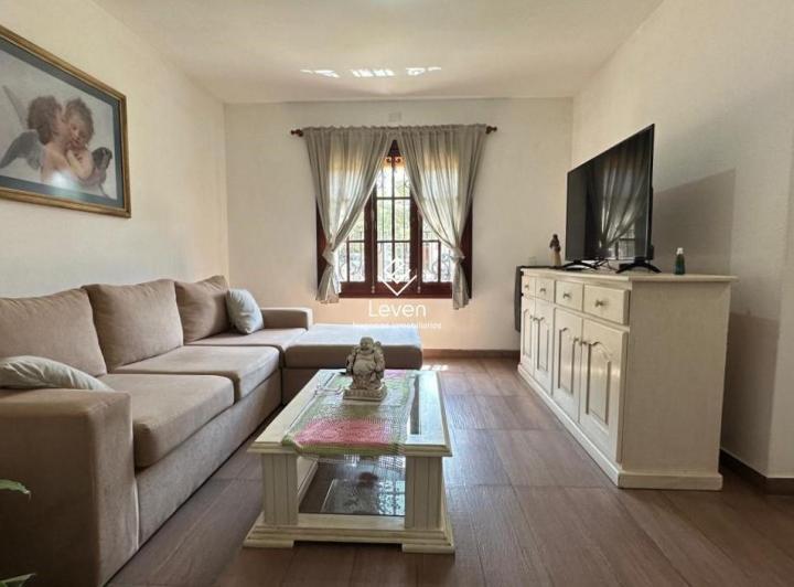 Casa · 135m² · 5 Ambientes