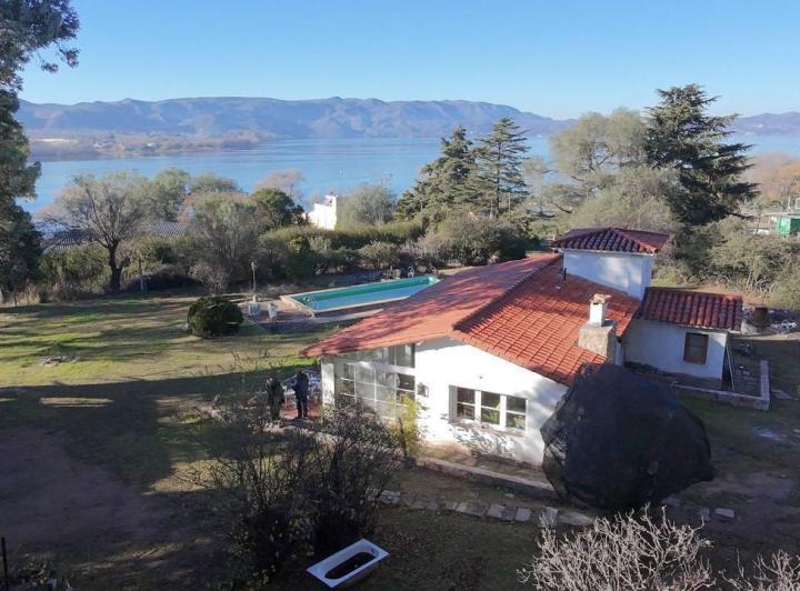 Casa · 141m² · 5 Ambientes