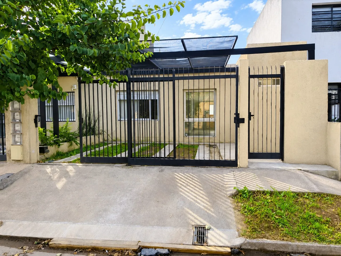 ¡OPORTUNIDAD ÚNICA! Casa A Estrenar en Villa Claret – 100% APTO CRÉDITO – Lista