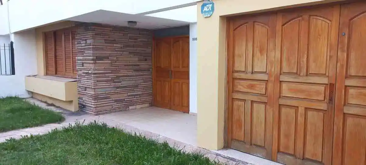 Hermosa y cómoda casa en Barrio Maipú 1ra Sección