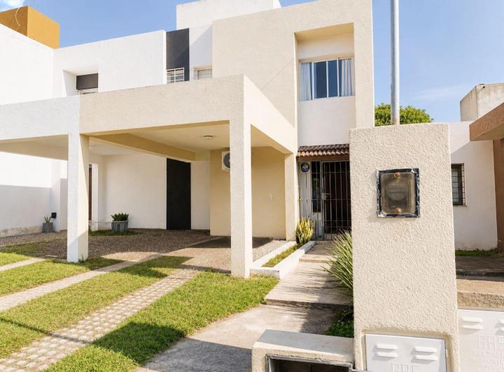 Casa · 100m²
