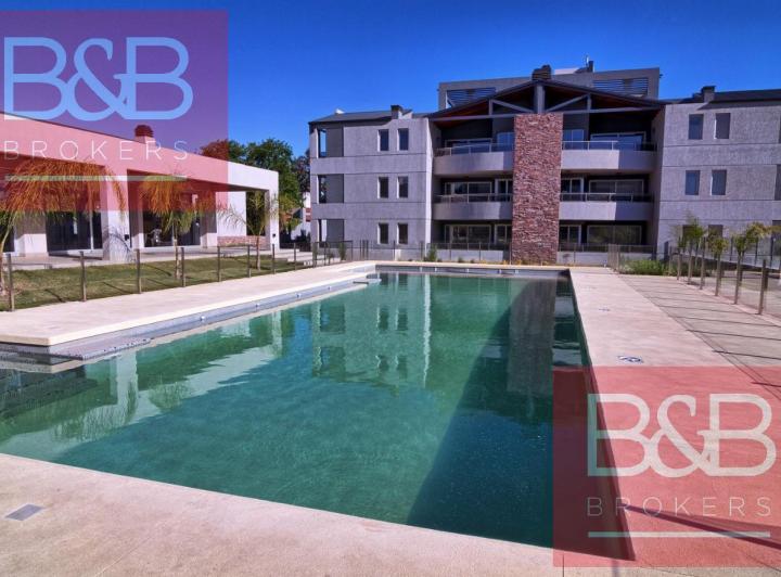 Departamento · 250m² · 4 Dormitorios · 2 Cocheras