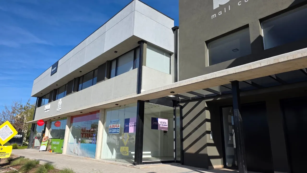 Venta Local 38m² - Ubicación Estratégica en el Bv. Principal de Docta