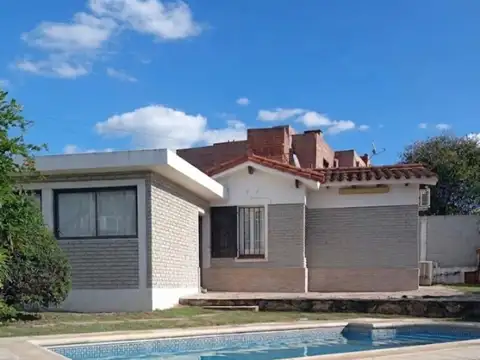 Casa en Venta en Costa Azul, Villa Carlos Paz