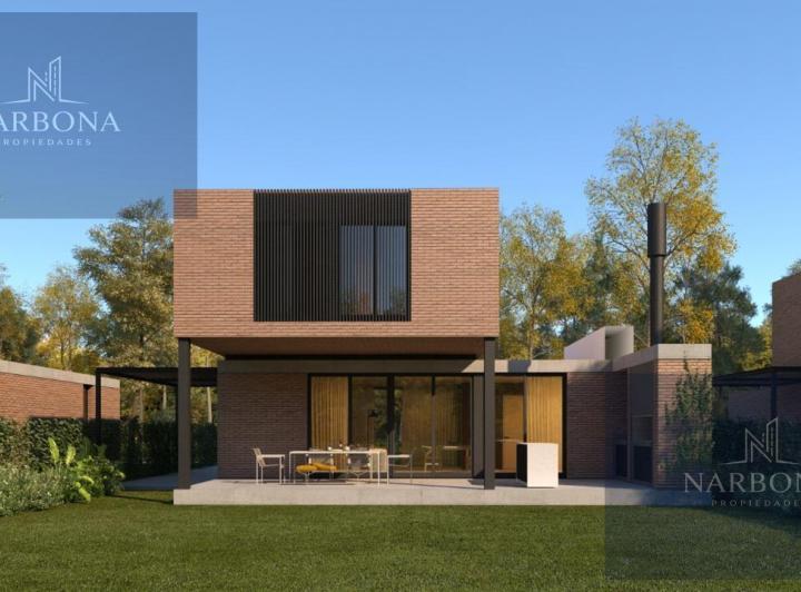 Casa · 145m² · 5 Ambientes · 2 Cocheras
