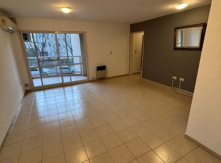 Departamento · 80m² · 4 Ambientes