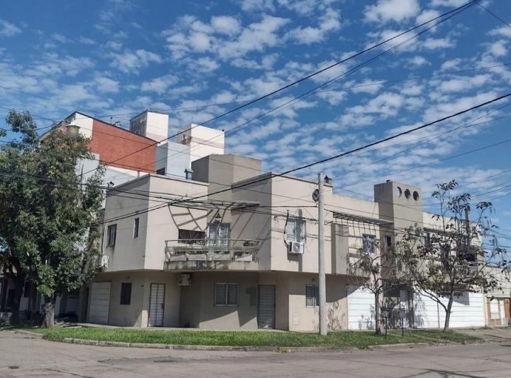 Departamento · 52m² · 3 Ambientes · 1 Cochera