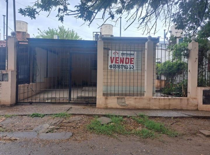 Casa · 70m² · 3 Ambientes · 1 Cochera